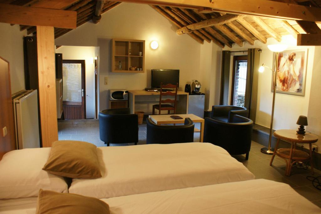 Parkhotel Villa Des Effats Виелсалм Стая снимка