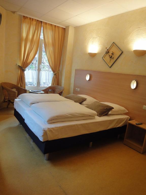 Parkhotel Villa Des Effats Виелсалм Стая снимка